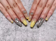 ジョリー(Jolie)/〈スカルプ〉持ち込み￥10500