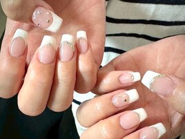 定番！上品フレンチネイル☆