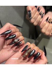 虎ネイル×ロングスカルプ