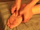 オイルマッサージ&フットマッサージ専門店 Walk&Heal【ウォーク&ヒール】の写真/道頓堀で歩き疲れた足を救う☆フットマッサージ特化の熟練手技で、むくんでパンパンな脚もスッキリ爽快♪