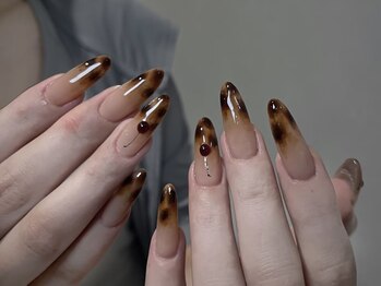 モアグラム 大宮東口店(More Glam)/ヒョウ柄