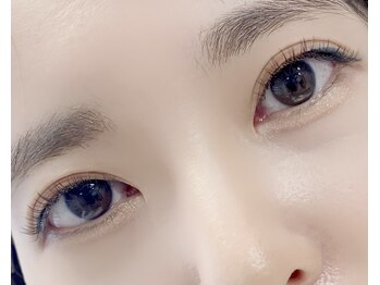 プルメリア(Plumeria)の写真/【初めての方にもおすすめ♪】完全プライベート空間で、お悩みに寄り添いながら似合わせまつげをご提案