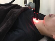 ひがし整骨院/星状神経節レーザー