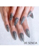 ディセンシア(DE:SENCIA)/