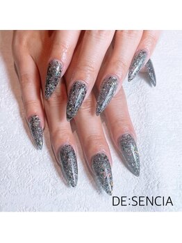 ディセンシア(DE:SENCIA)/