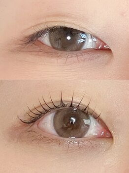 アンドミラ(&mira)の写真/《目元のお悩みを解決する上質な目元へ導きます》1人1人の輪郭・目の形・好みを考慮してベストな目元に☆