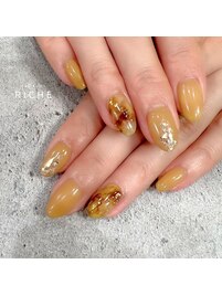 秋オフィス用べっ甲ネイル！