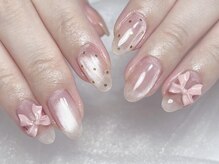 シンプルなガーリーネイル、韓国ネイルお任せ下さい♪