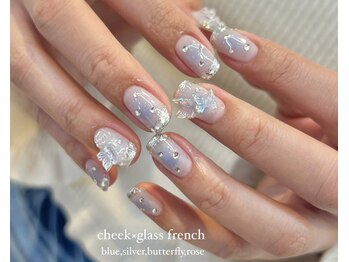 リン 恵比寿(RiN.)/チーク×ガラスフレンチ Chinami