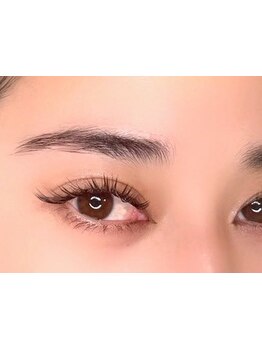 ボリュームのある目元にしたい