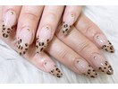 ヒョウ柄ネイル