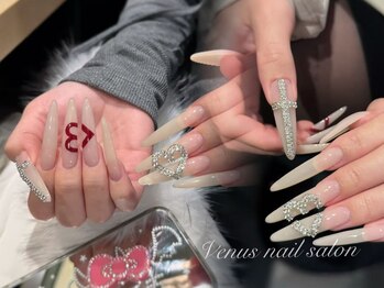 ヴィーナス(VENUS)/