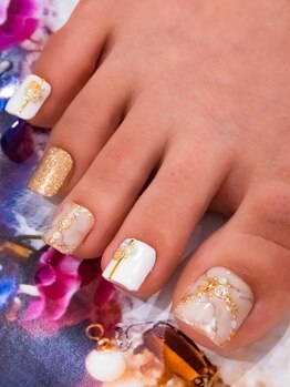 カラーズ 浜松店(colors)/フットデザイン自由¥7480