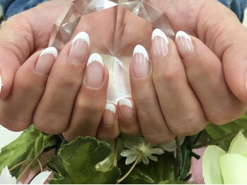 プルミエ ネイル(Premier Nail)/大人キレイ☆白フレンチ