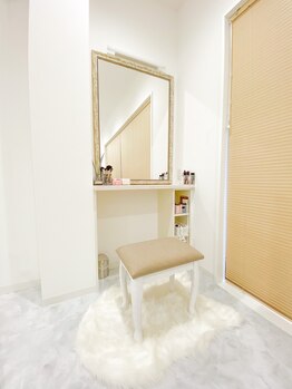 アッベリーレベッラ(A'bbellire Bella)/店内【メイク直しドレッサー有】