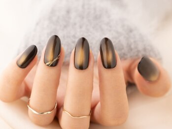 ヴァンネイル みなとみらい馬車道(VINGT NAIL)/ブラウン×マグネット