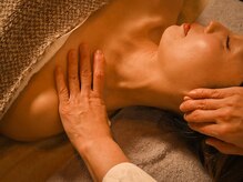 オーブ たかまつはり灸整骨院くじら館(aube)/aube》デコルテしっかり流します