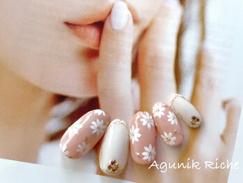 アグニークリッシェ(Agunik Riche)/【フラワーネイル】