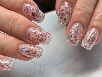 ビースタジオ アクト(B-studio A.c.t.)/