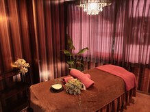 ビーシャルム(b.ChaRme)の雰囲気（整体×エステの融合の技術で肩首コリ・腰痛・頭痛などにも対応）