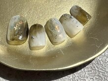 ラメール(La Mer)/B 個性的なグラデ