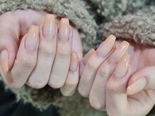 サロン ド ルネ(Salon de Lune)/