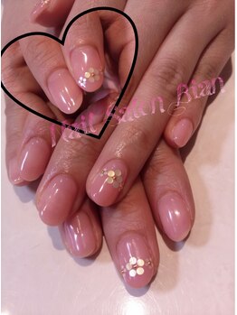 ネイルサロン ビアン(Nail Salon bian)/カラーグラデーション＋アート