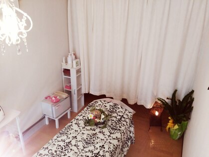 アロマリンパトリートメント ハティ(HATI)の写真