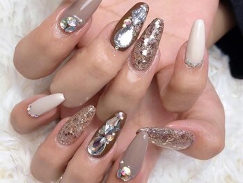 レディスペネイルノマエ 名駅店(Redispe nail nomae)の写真/これからのシーズンに向けたデザインなど《トレンド》×《洗練された》デザインを多数ご用意しております◎