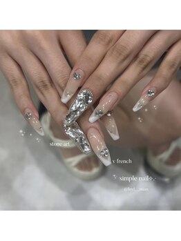 リンドネイル バイ モカ アンド ララ(Lind nail by moca and LaLa)/キラキラネイル