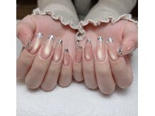 クリスマス、お正月はボルドーネイル、パーツ在庫豊富