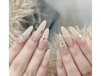 ネイルサロン マジックガール(Nail Salon MagiqueGirl)の写真/忙しいあなたへ!パリジェンヌとネイルの同時施術で夏最新デザインを賢くゲット★