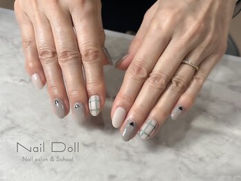 ネイルドール(Nail Doll)/