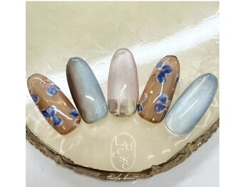 ネイルサロン ラディエス (Nailsalon Ladeesse)/New♪10月シーズンデザイン
