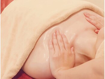 アイルーリオン(Airoulion)/デコルテリンパマッサージ