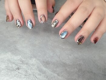 エンジェリック カラーズ(Angelic colors)/宝石ネイル