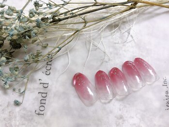 モグネイル(Mogunail)/7月定額Aコース ぷっくりネイル