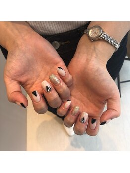 プリュム(plume.)/《ジェルネイル》