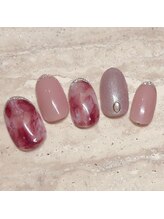 ミムネイル(mim nail)/ネイリスト／RINA