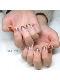 茶系グラデーションネイル