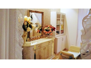 はなゆら/サロン内観1