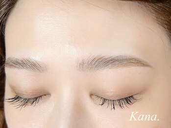 グランウィーユ エクラ 銀座(Grandoeil eclat)/ナチュラルブロウリフト