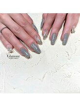 グラマー(Glamour)/