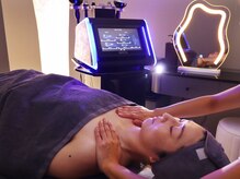 メゾンドロイヤル(Maison_de_ROYAL)/痩身美顔マシン導入◎