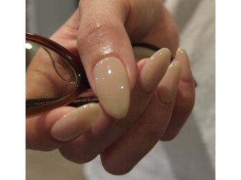 ループラス(r'oo plus)の写真/【新規オフ込 ワンカラージェルネイル¥6000～】似合わせカラーのご相談も◎高リピート率のネイリスト施術