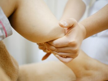 青空リラクゼーション 大阪駅前第三ビル本店/【ふくらはぎ】