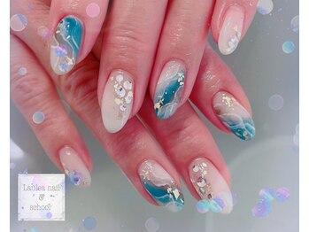 ラウレア　阪急伊丹駅前店(Laule’a)/