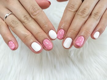 はあとねいる 津店/