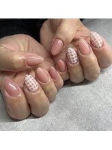 ネイルスペース ヴィザヴィ(NailSpace Vis-a-vis)/チェックネイル