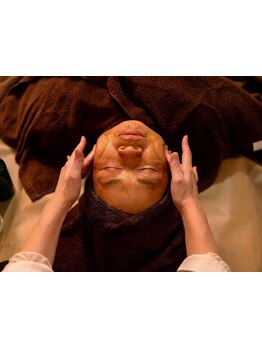 ホウレイ線・たるみ改善！予防ケア